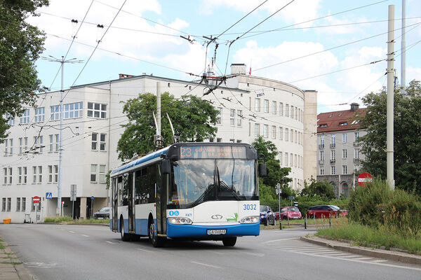 SOLARIS TROLLINO 12AC eSN