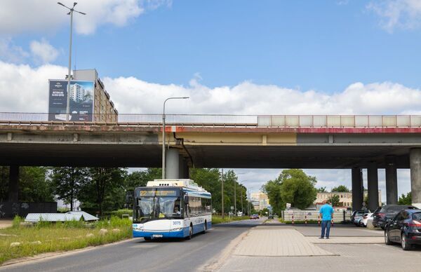 SOLARIS TROLLINO 12M eSN