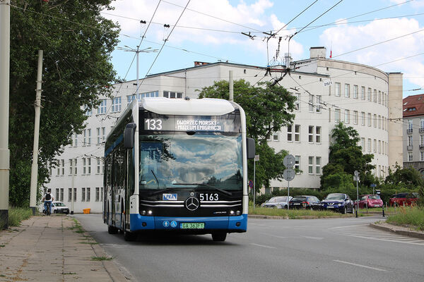 MERCEDES-BENZ eCitaro eSN